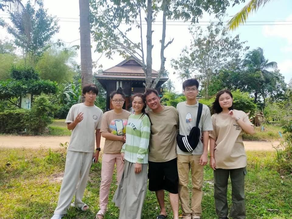 โฮมสเตย์บ้านนายสิงโตเขาคูหา Ban Khu Ha Nai Extérieur photo