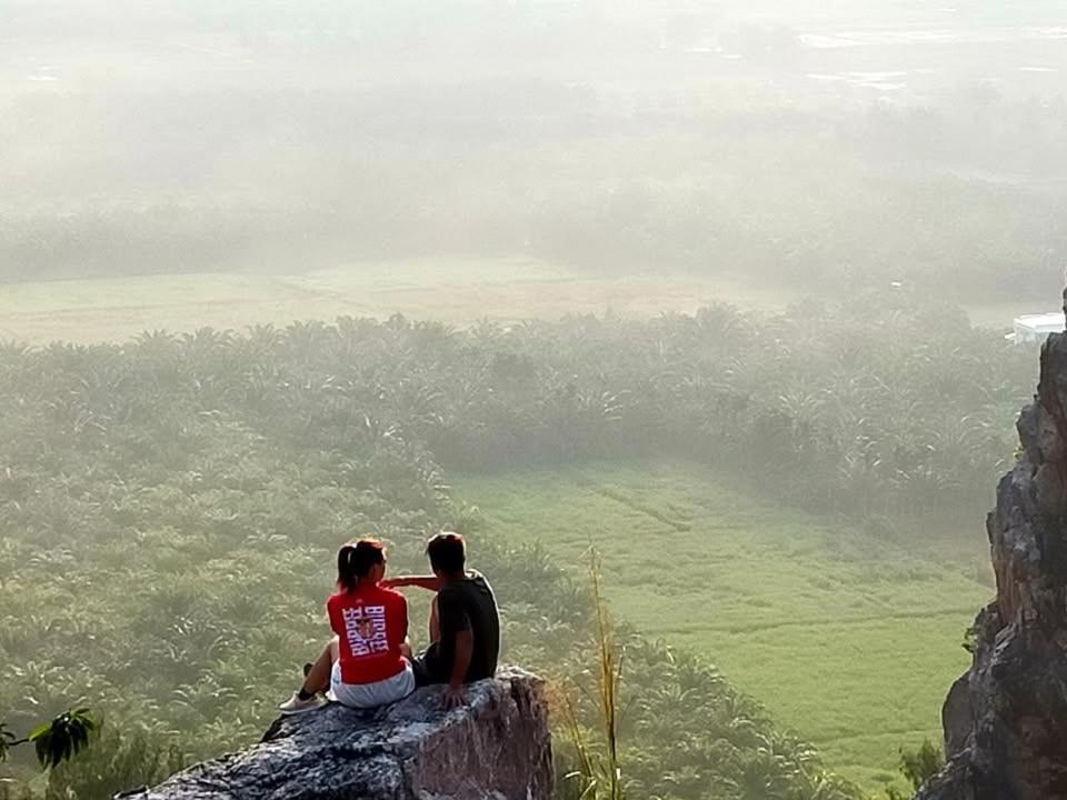 โฮมสเตย์บ้านนายสิงโตเขาคูหา Ban Khu Ha Nai Extérieur photo